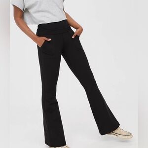 **NOT NEW** OFFLINE By Aerie The Hugger High Waisted Foldover Flare Legging